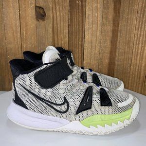 Nike Kyrie 7 Brooklyn Beats Youth Boys 1.5Y Black White Glow Basketball Shoes